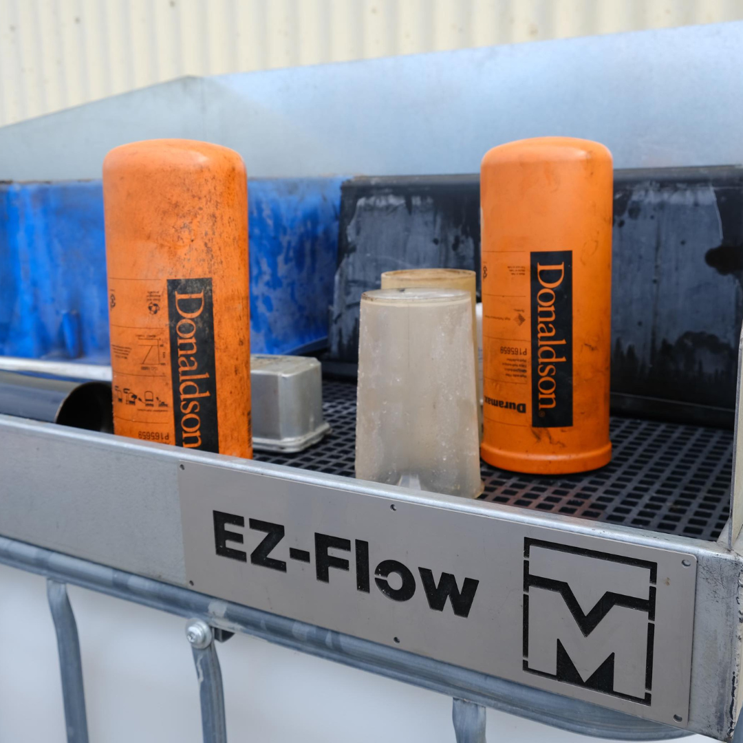 EZ-Flow base tray with Splashguard